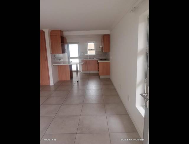 2 BEDROOM TOWNHOUSE FOR SALE IN LAMBTON